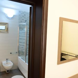 Private Bathroom King Room